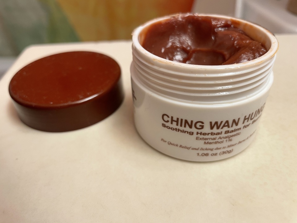 Der chinesische Wunderbalsam Ching Wan Hung